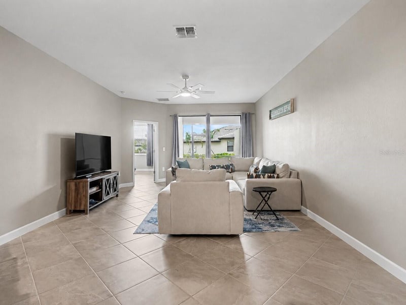5422 Crystal Harbor Cv, Bradenton, FL 34211