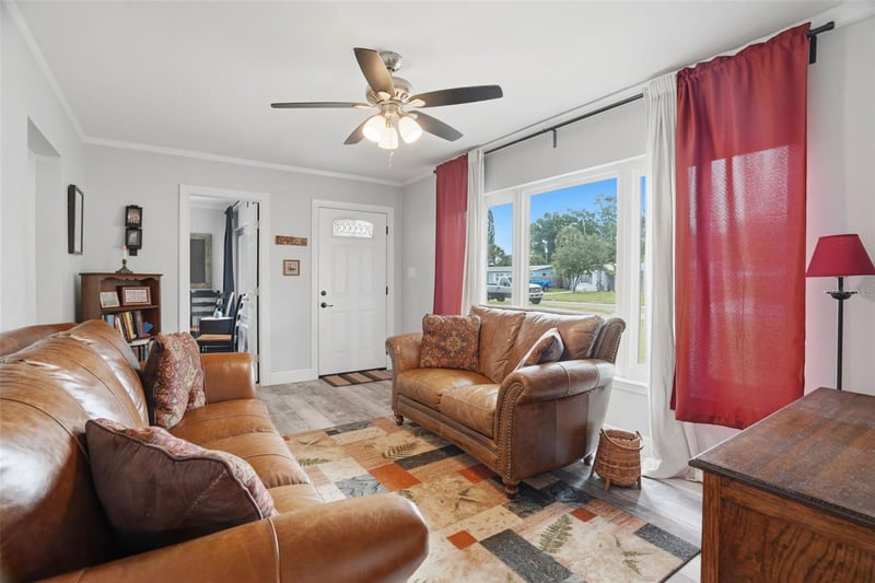 2050 75th St, St Petersburg, FL 33710