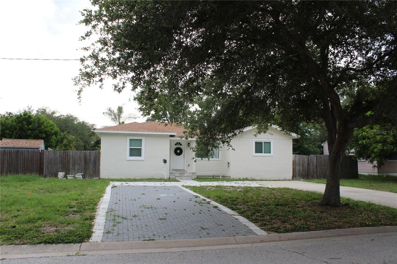 6014 Cedar St, St Petersburg, FL 33703