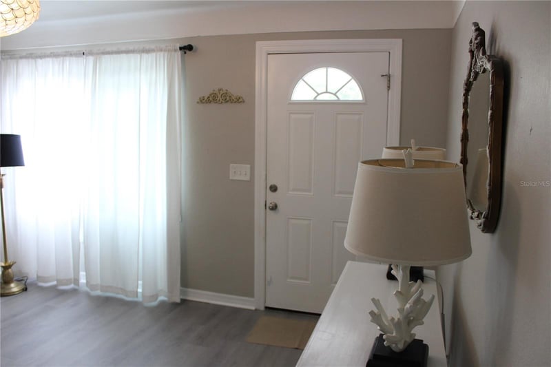 6014 Cedar St, St Petersburg, FL 33703