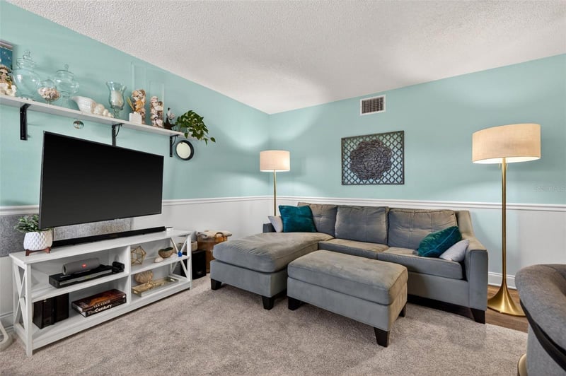 4000 3rd St #304, St Petersburg, FL 33703