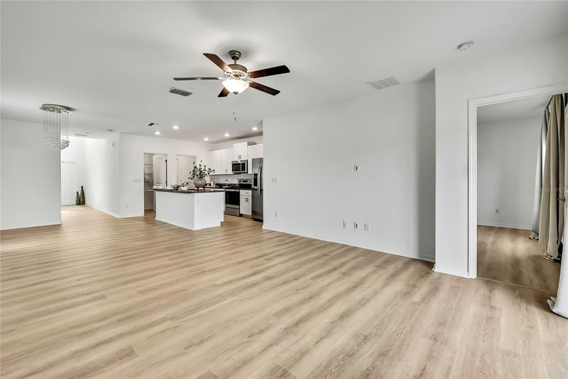 9937 Aqua Miles Pa, Wesley Chapel, FL 33545