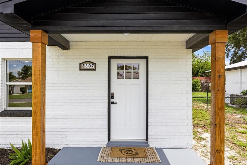 3307 Hickman Ave, Plant City, FL 33563