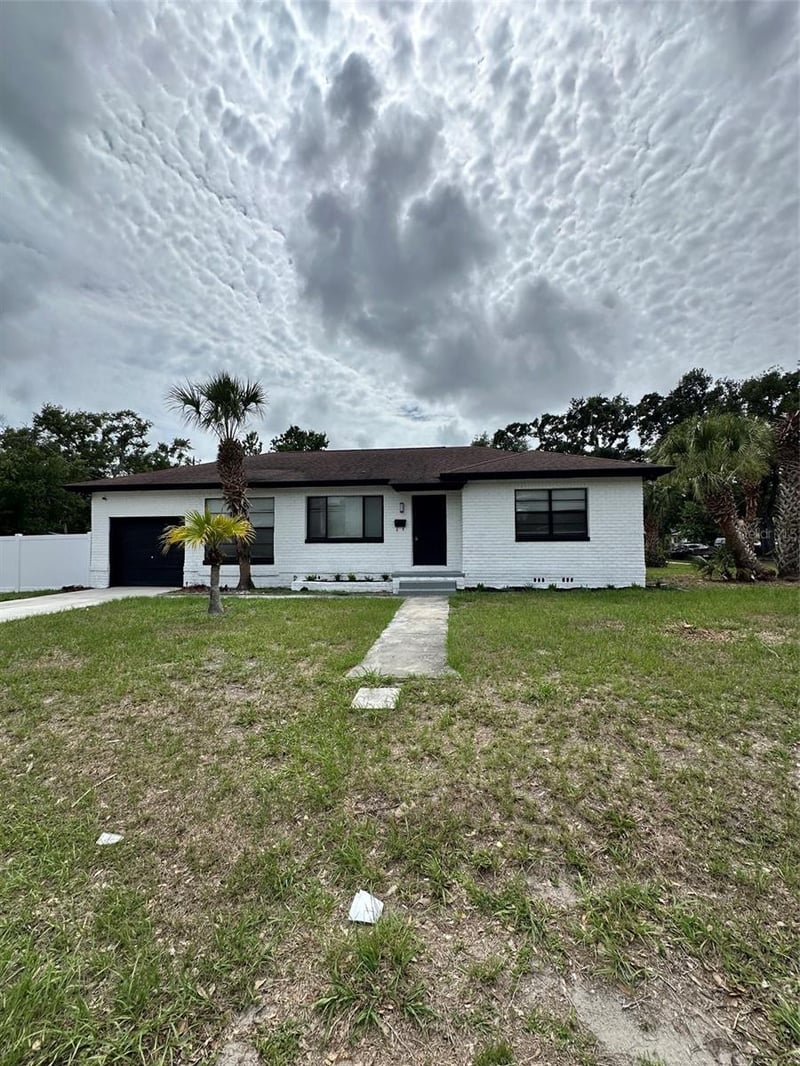 2001 30th St, St Petersburg, FL 33712
