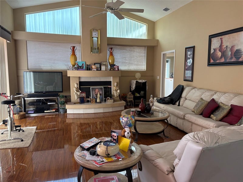 4878 Sherbrook Dr, Oldsmar, FL 34677