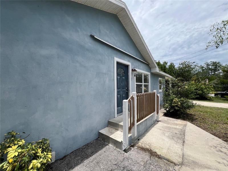 118 David Ave, Clearwater, FL 33759