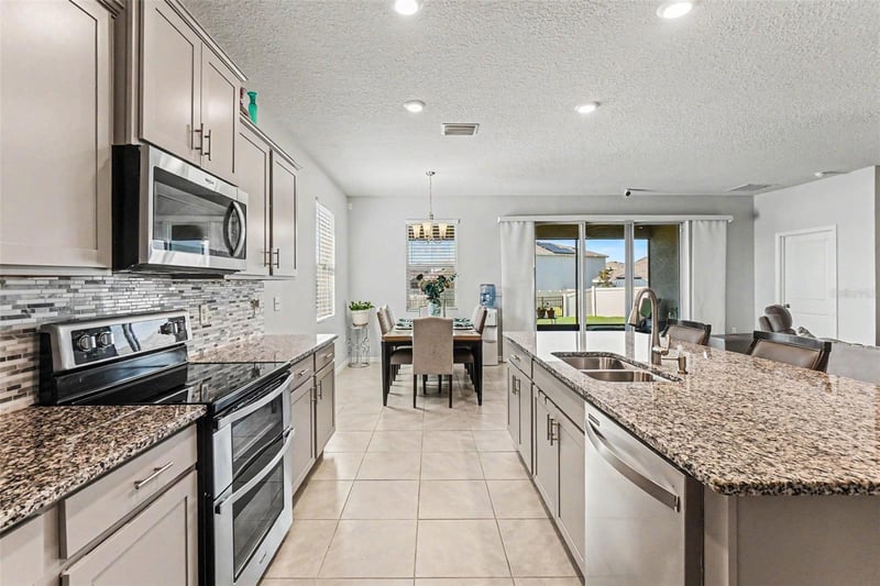 16639 Goose Ribbon Pl, Wimauma, FL 33598
