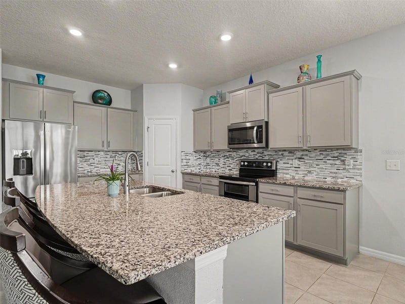 16639 Goose Ribbon Pl, Wimauma, FL 33598