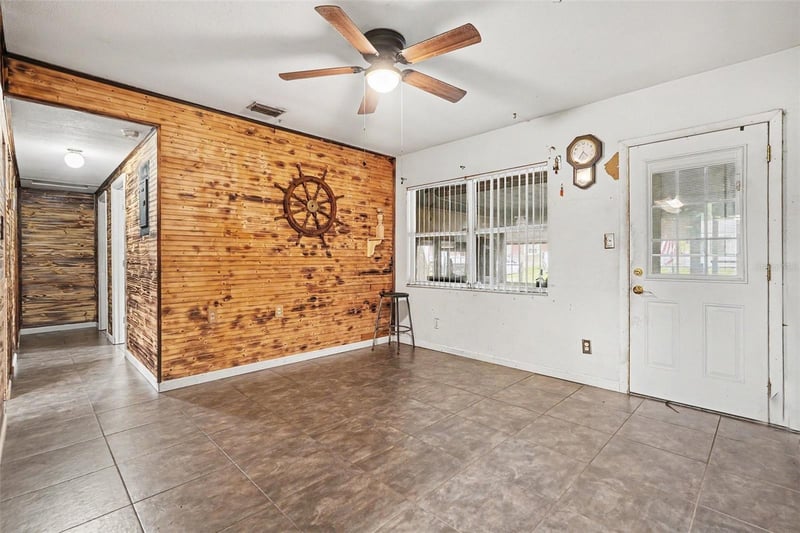 14925 Fisher Rd, Tampa, FL 33613