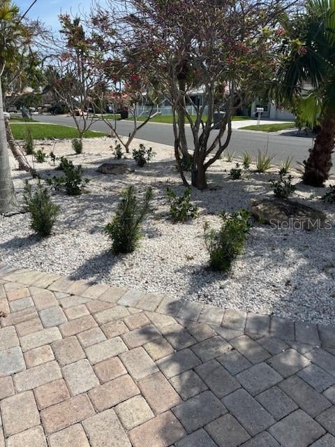 12055 4th St, Treasure Island, FL 33706