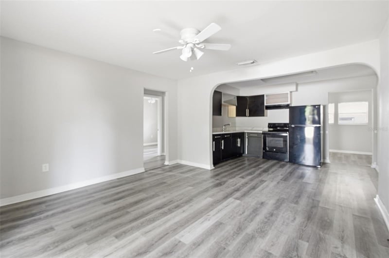 6726 Dauphin Ave, Tampa, FL 33611