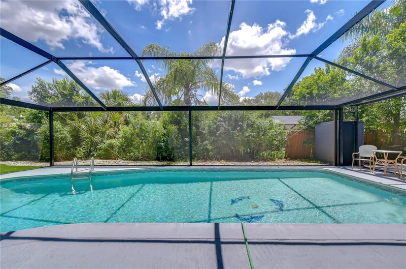 1291 Raleigh Ct, Tarpon Springs, FL 34689