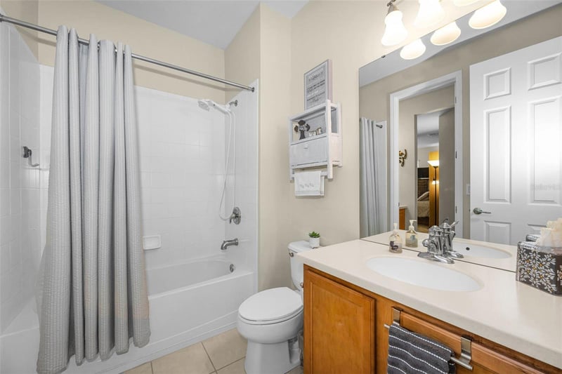 889 Lantern Way, Clearwater, FL 33765