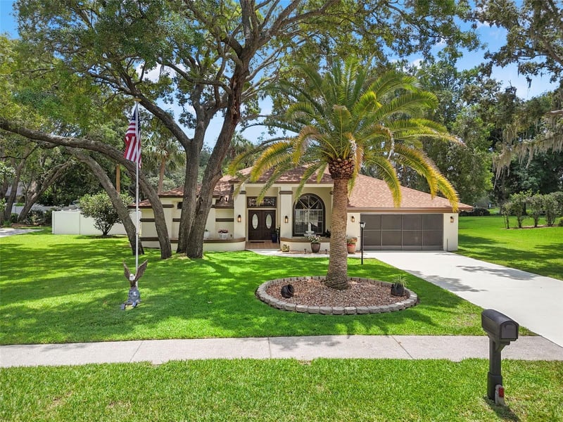 18162 Autumn Lake Blvd, Hudson, FL 34667