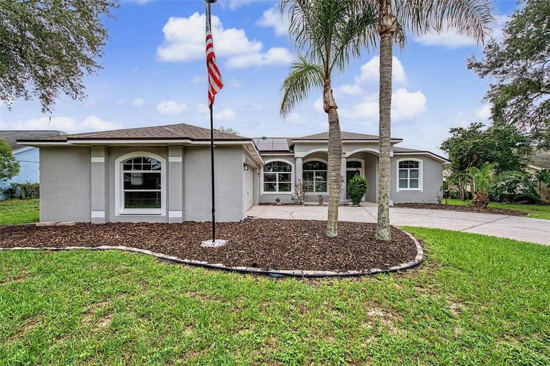 4021 Lithia Ridge Blvd, Valrico, FL 33596