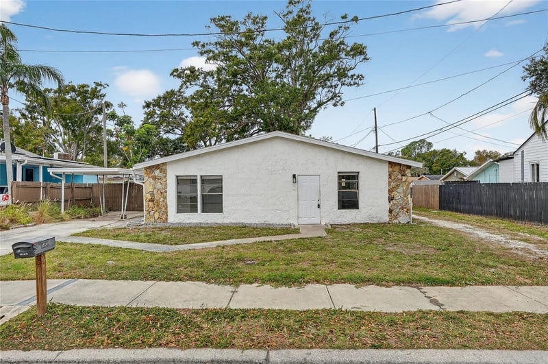 4320 44th St, St Petersburg, FL 33714