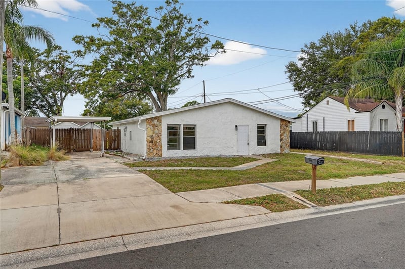 4320 44th St, St Petersburg, FL 33714