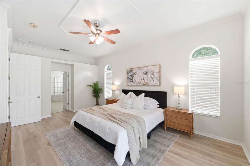 19348 Wind Dancer St, Lutz, FL 33558