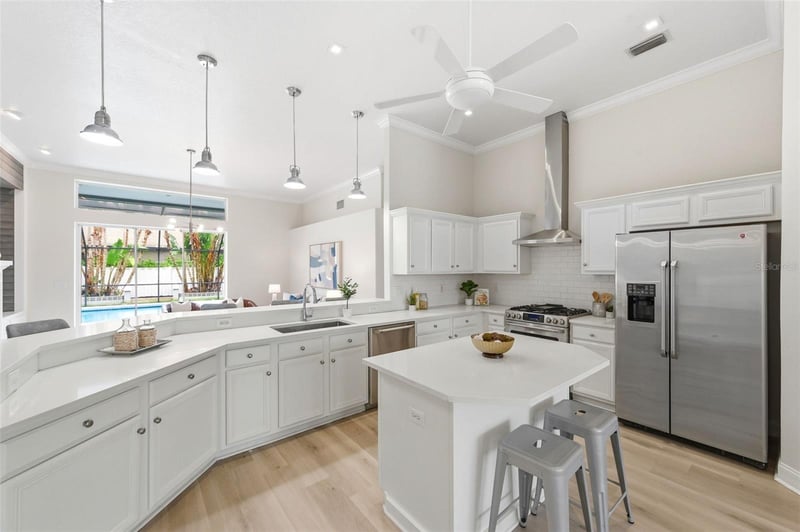 19348 Wind Dancer St, Lutz, FL 33558