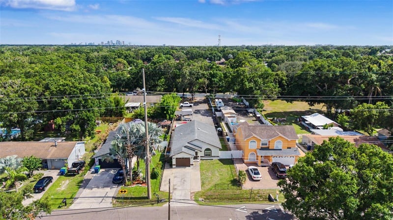 1900 Kirby St, Tampa, FL 33604