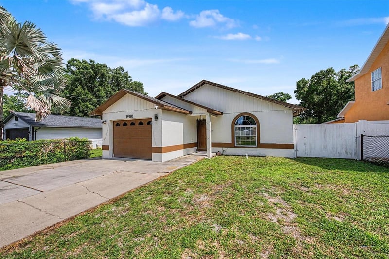1900 Kirby St, Tampa, FL 33604