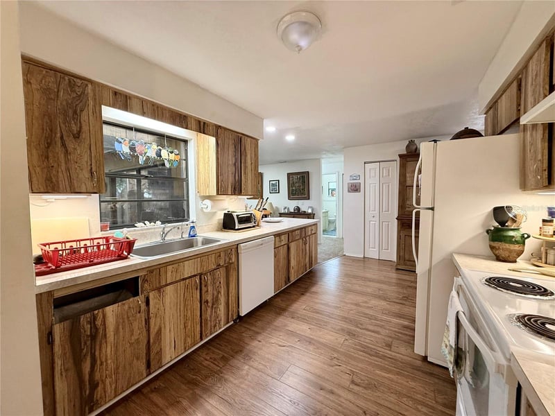 13828 Friendship Ln, Odessa, FL 33556