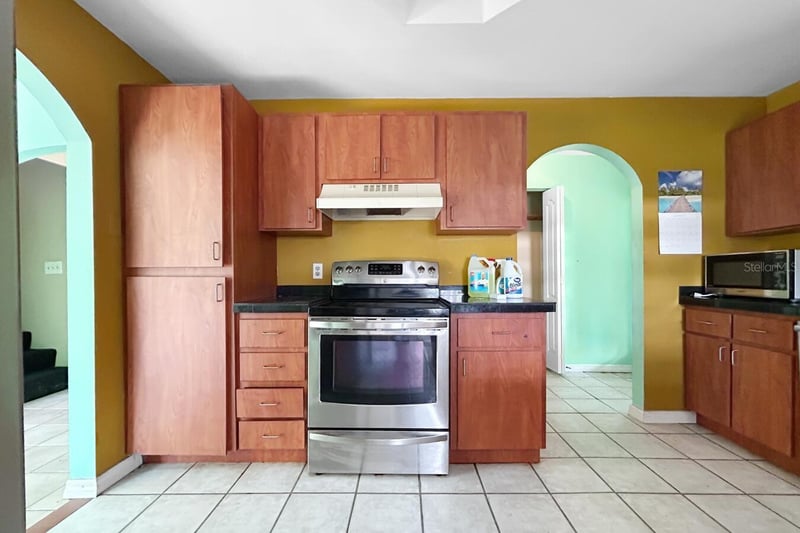 17735 Chorvat Ave, Spring Hill, FL 34610