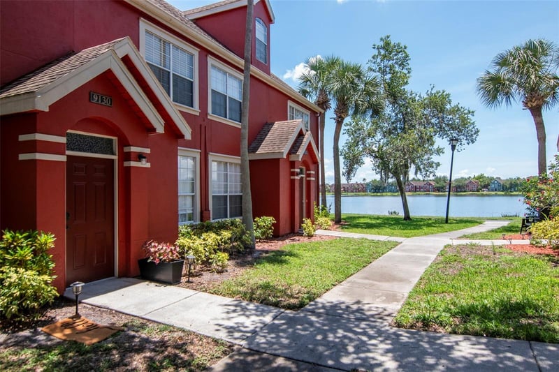 9130 Lake Chase Island Way #9130, Tampa, FL 33626