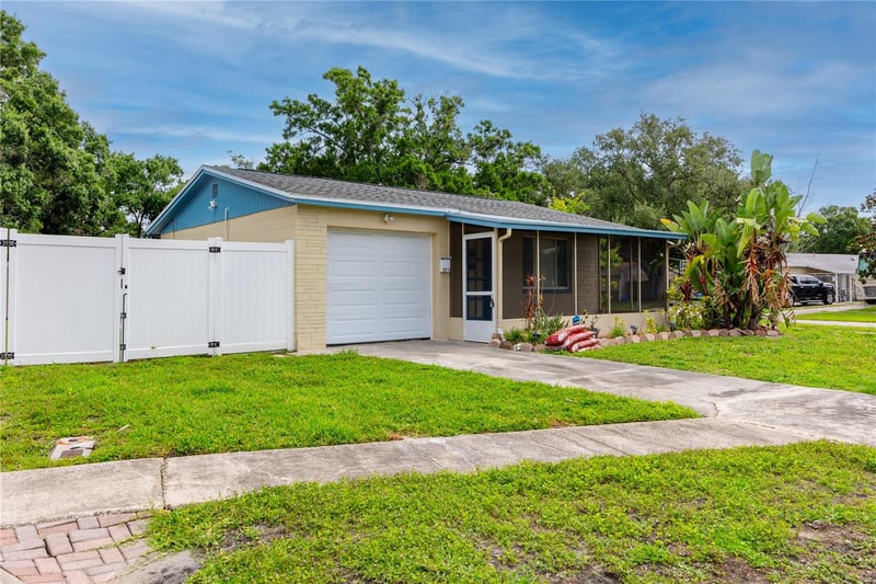 10010 62nd St, Pinellas Park, FL 33782