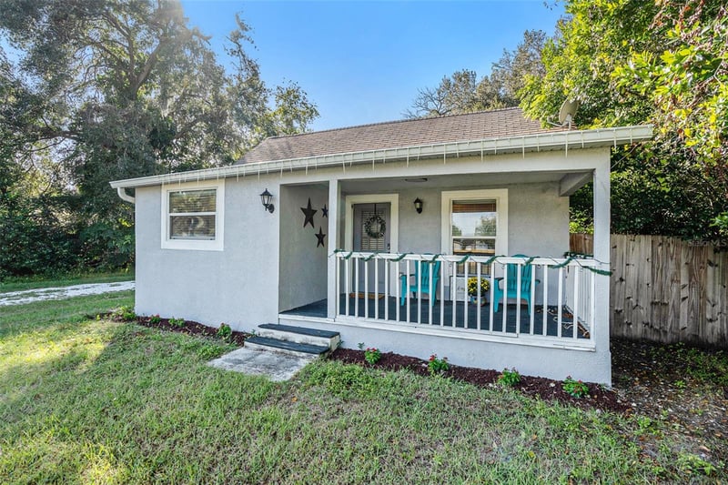 4921 6th St, Zephyrhills, FL 33542