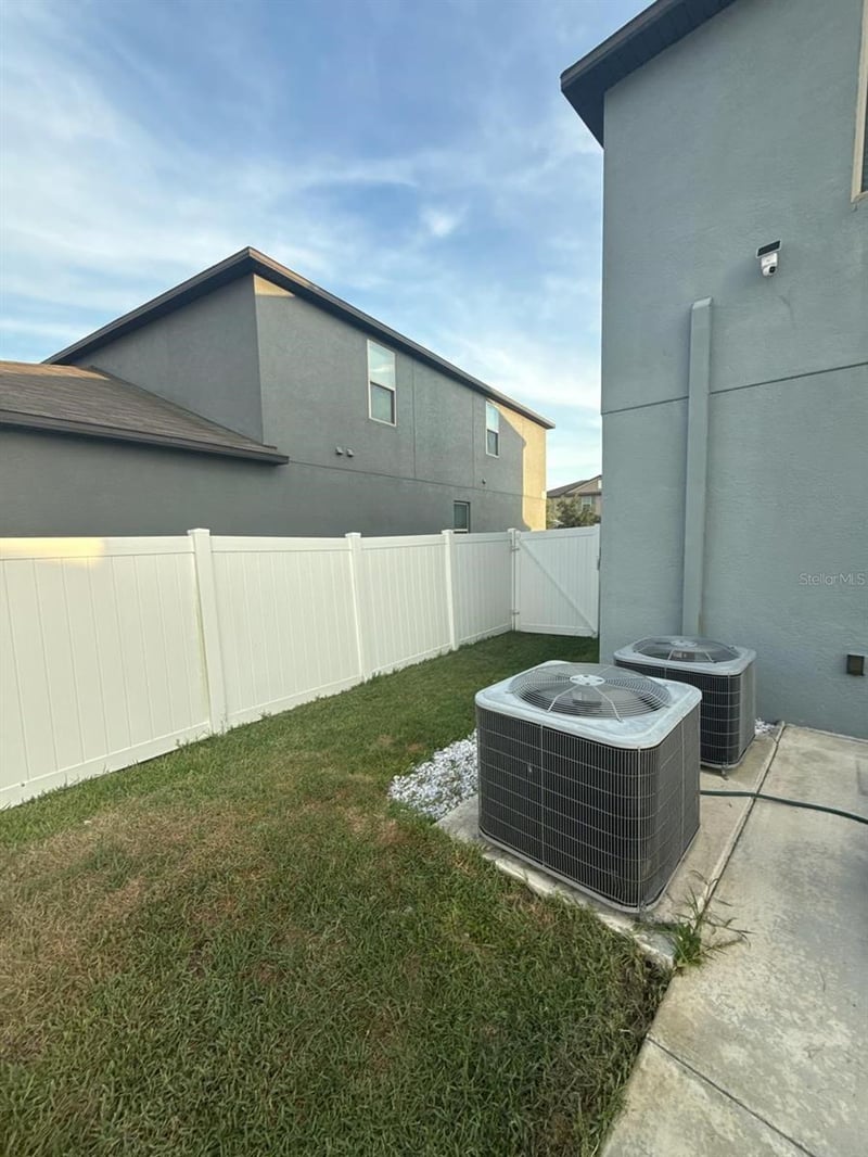 10364 Alder Green Dr, Riverview, FL 33578
