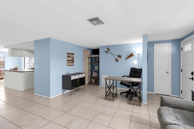 6801 Larchmont Ave, New Port Richey, FL 34653