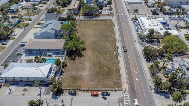 2300 Gulf Blvd, Indian Rocks Beach, FL 33785