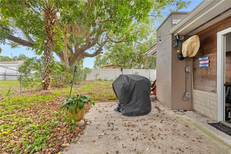 611 Patricia Ave, Dunedin, FL 34698
