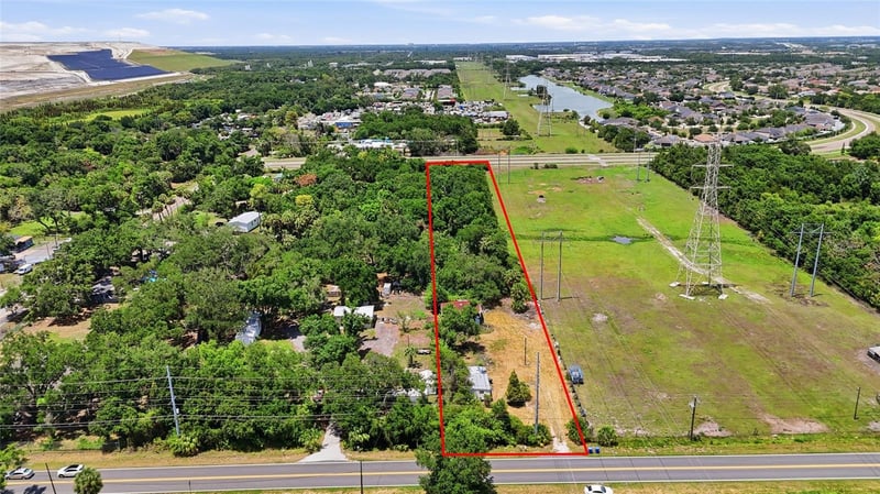 7812 Riverview Dr, Riverview, FL 33578