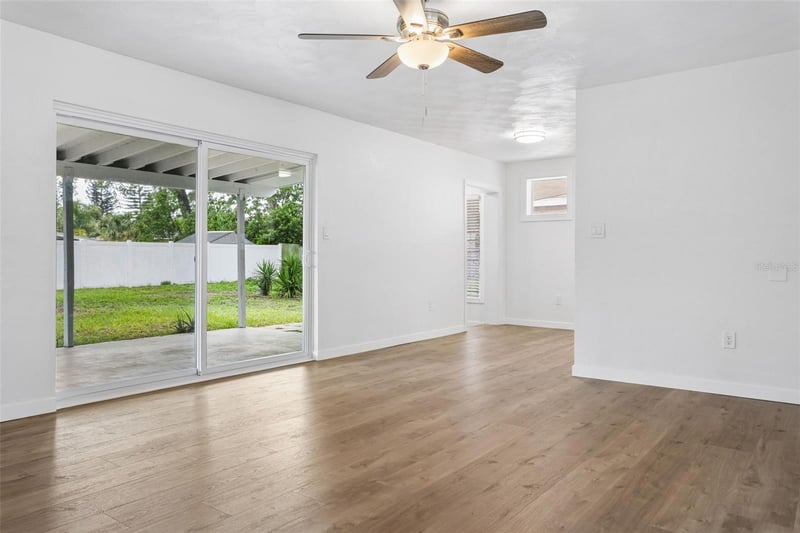 5602 Oceanic Rd, Holiday, FL 34690
