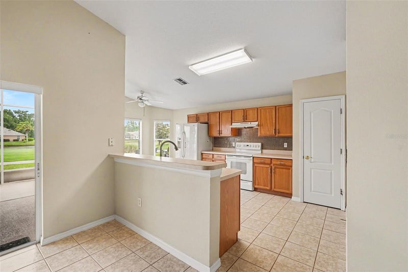 10151 Old Tampa Bay Dr, San Antonio, FL 33576
