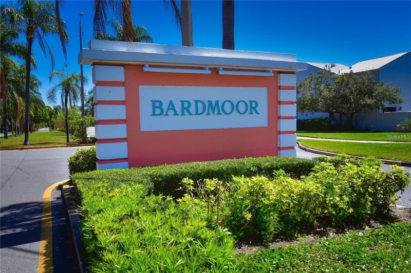 8356 Candlewood Rd #8356, Seminole, FL 33777