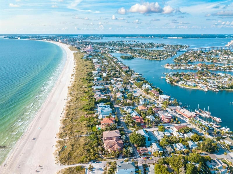 380 46th Ave, St Pete Beach, FL 33706