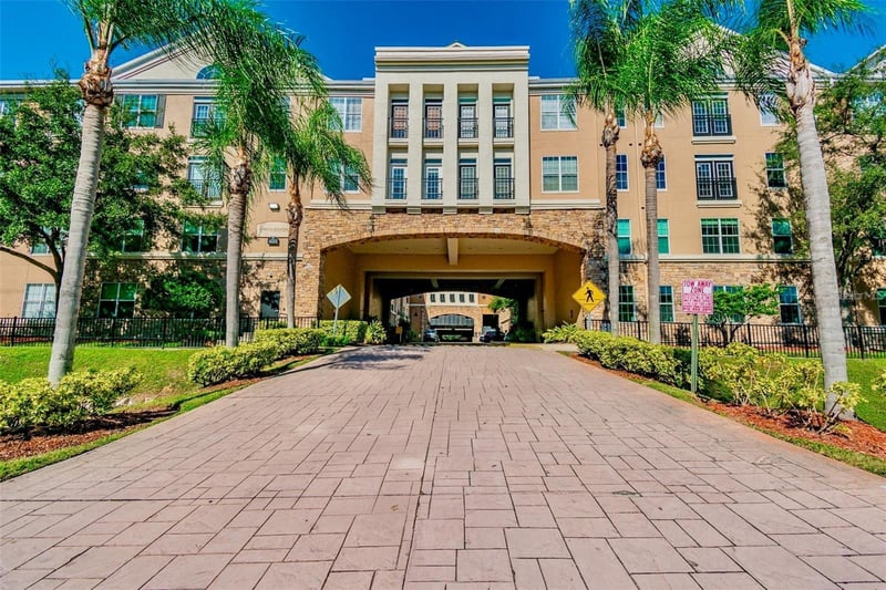 4221 Spruce St #2323, Tampa, FL 33607
