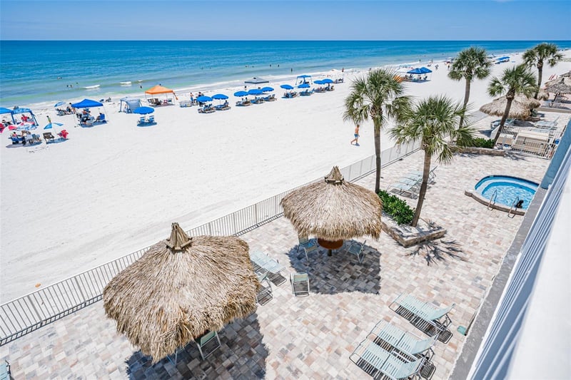 17200 Gulf Blvd #202, North Redington Beach, FL 33708