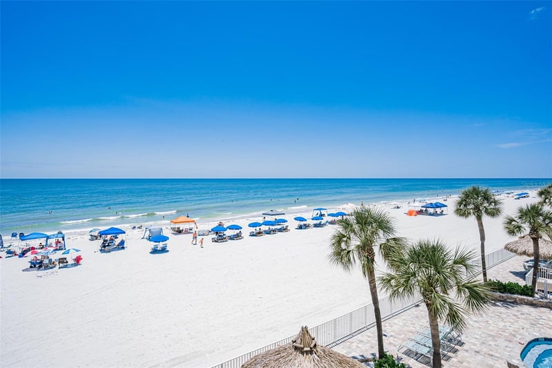 17200 Gulf Blvd #202, North Redington Beach, FL 33708
