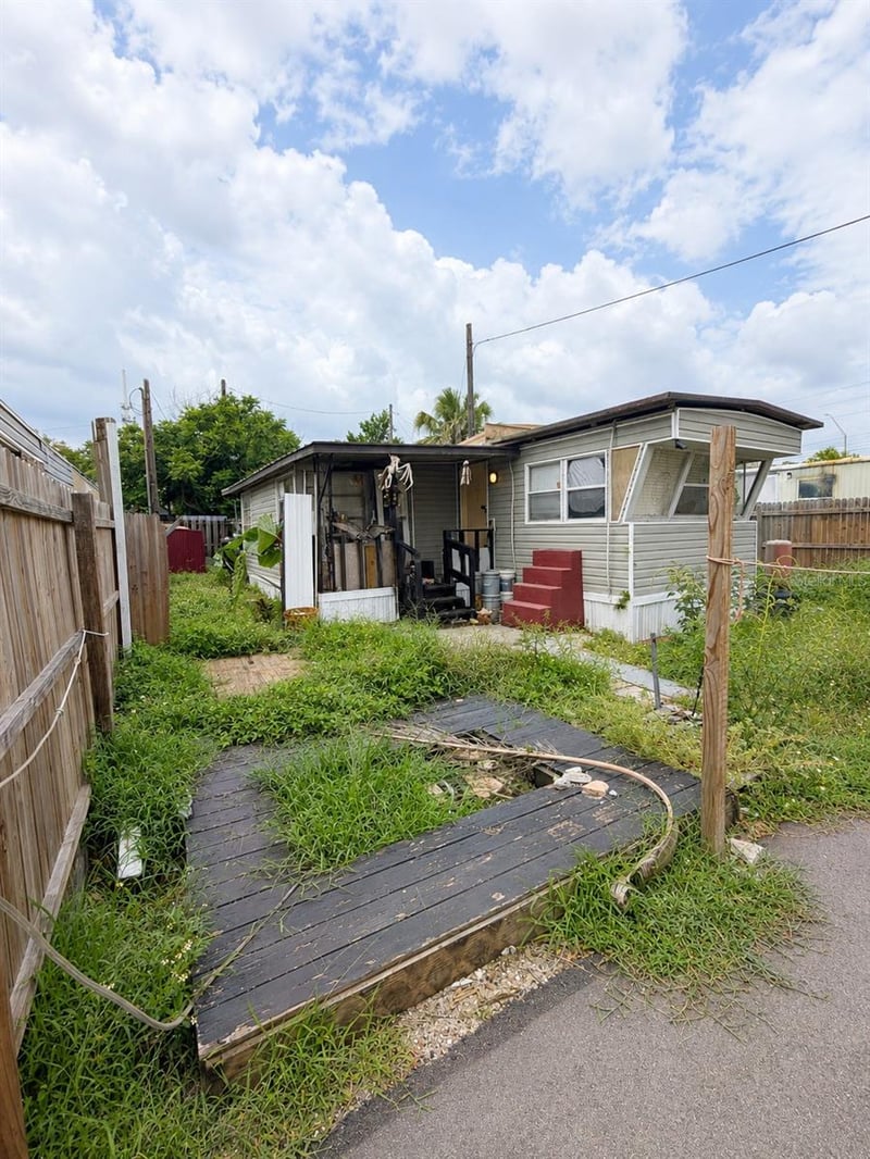 14011 Nebraska Ave #54, Tampa, FL 33613