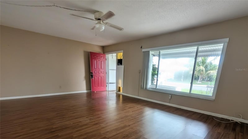 9640 45th St, Pinellas Park, FL 33782