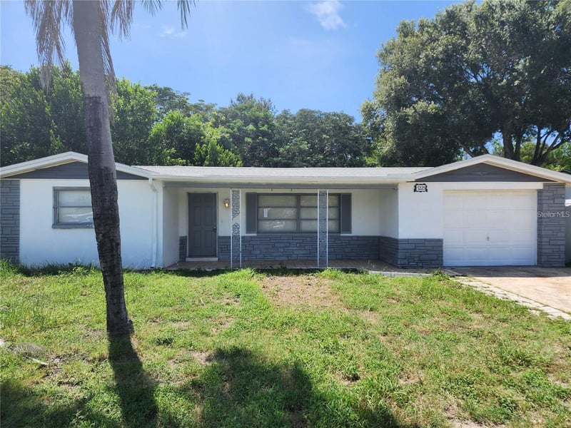 7225 Seashore Dr, Port Richey, FL 34668