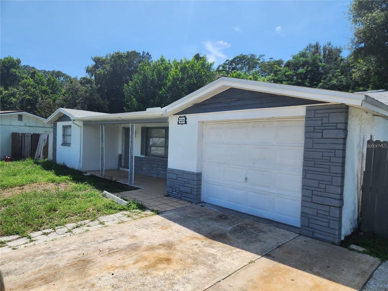 7225 Seashore Dr, Port Richey, FL 34668
