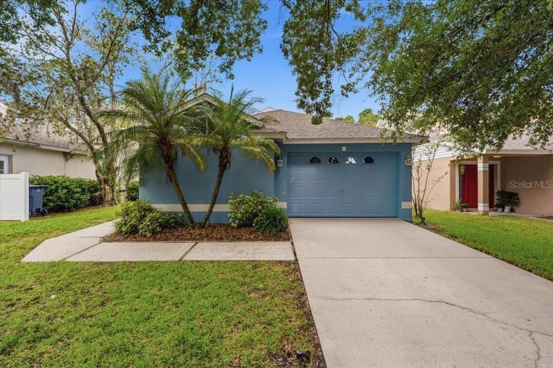 5863 Meadowpark Pl, Lithia, FL 33547
