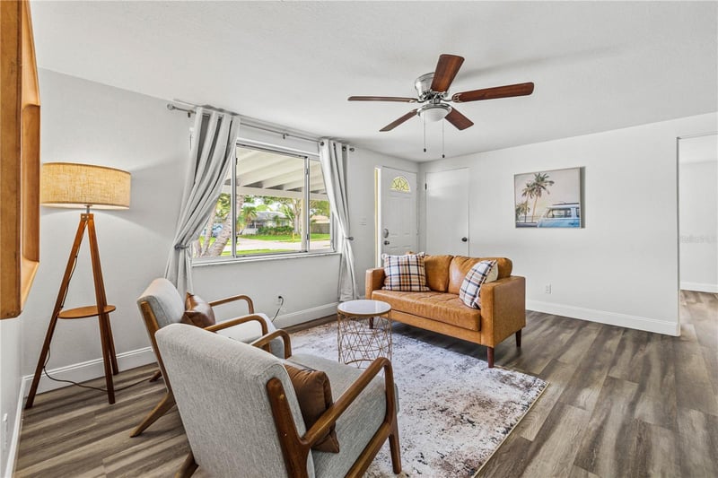 5624 63rd St, St Petersburg, FL 33709