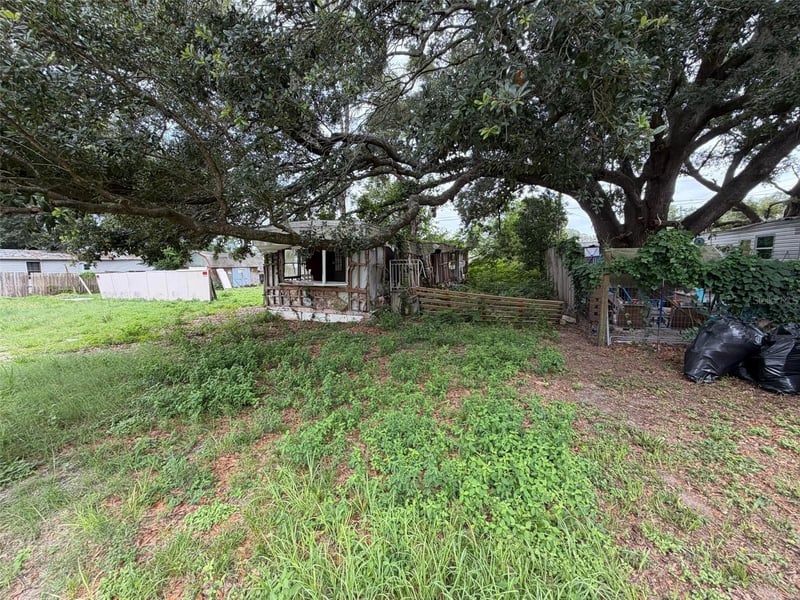 39215 Orient Ave, Zephyrhills, FL 33542