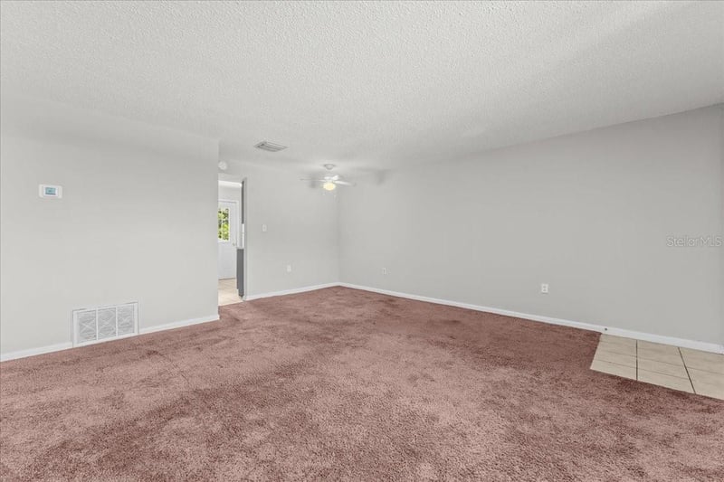 12407 Oak Cedar Pl #202, Tampa, FL 33612